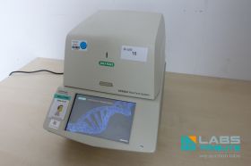 BioRad PCR-Cycler CFX384 Touch