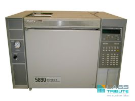 Hewlett Packard 5890 II